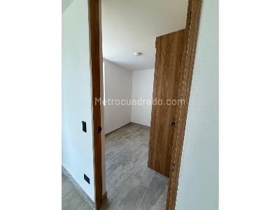 Apartamento de 2 alcobas en venta en El Porvenir, Rionegro, 49 m² · foto 6 de 13