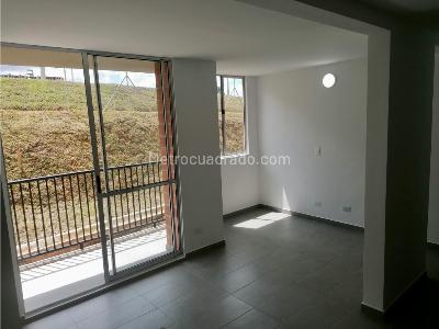 Apartamento de 2 alcobas en venta en El Porvenir, Rionegro, 53 m² · foto 4 de 15