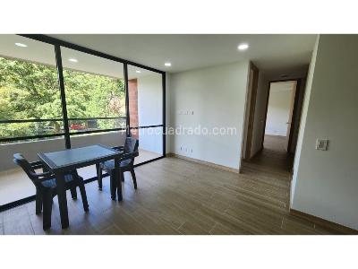 Apartamento en arriendo en Camino Verde, Envigado · foto 5 de 15