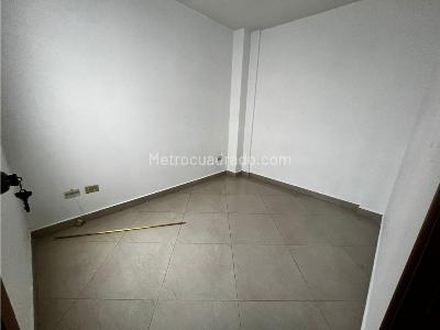 Apartamento en arriendo en Laureles, Medellín · foto 13 de 13