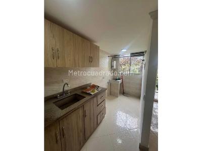 Apartamento en venta en Rodeo Alto, Medellín · foto 3 de 20