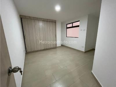 Apartamento de 3 alcobas en arriendo en Mesa, Envigado, 110 m² · foto 7 de 14