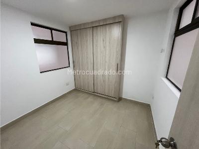 Apartamento de 3 alcobas en arriendo en Mesa, Envigado, 110 m² · foto 8 de 14