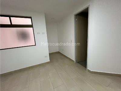 Apartamento de 3 alcobas en arriendo en Mesa, Envigado, 110 m² · foto 10 de 14
