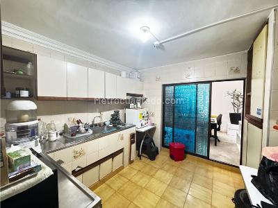 Casa de 5 alcobas en venta en La Magnolia, Envigado, 194 m² · foto 4 de 14