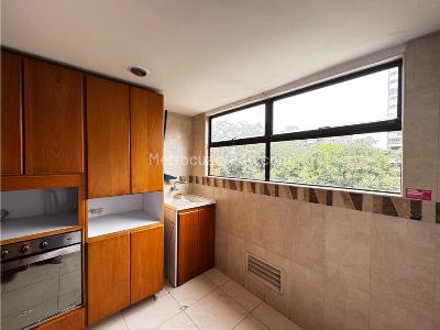Apartamento de 3 alcobas en venta en Alejandría, Medellín, 200 m² · foto 5 de 20