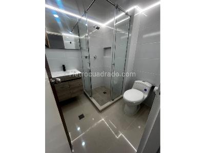 Apartamento de 3 alcobas en arriendo en Zuñiga, Envigado, 124 m² · foto 7 de 9