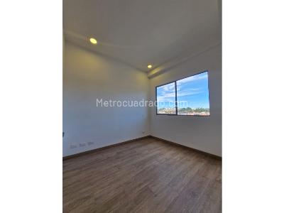 Apartamento de 2 alcobas en venta en Barro Blanco, Rionegro, 57 m² · foto 9 de 11
