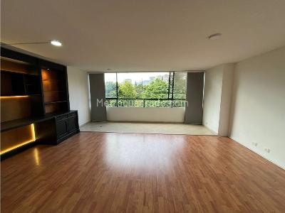 Apartamento de 3 alcobas en arriendo en Santa Maria De Los Angeles, Medellín, 135 m² · foto 2 de 20