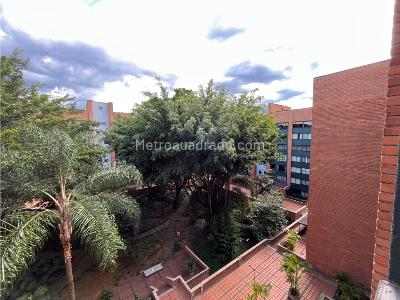 Apartamento de 3 alcobas en arriendo en Santa Maria De Los Angeles, Medellín, 135 m² · foto 10 de 20