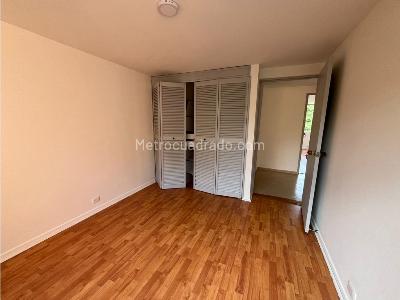 Apartamento de 3 alcobas en arriendo en Santa Maria De Los Angeles, Medellín, 135 m² · foto 13 de 20