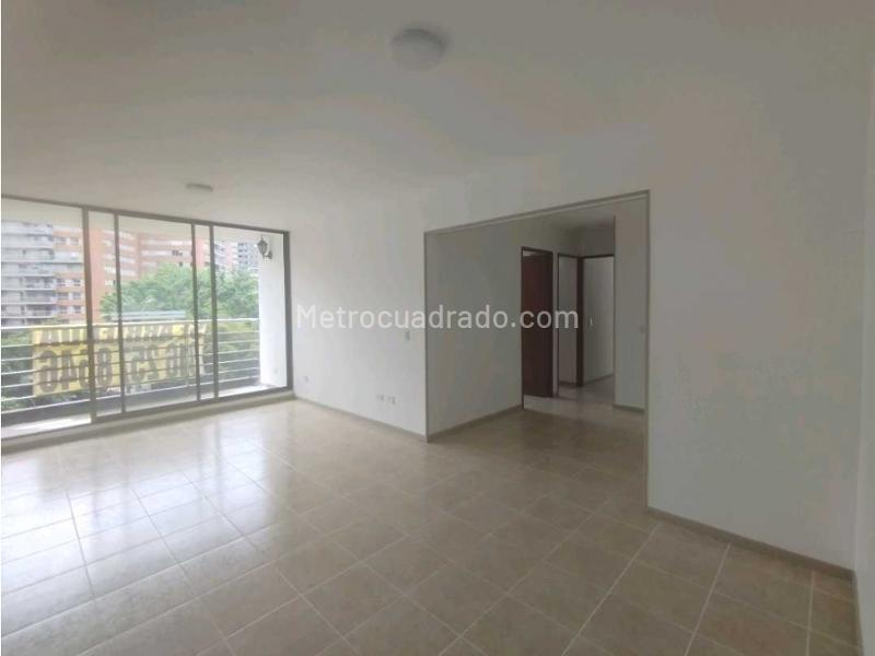 3BR Apartment in Poblado (93 m²) - 4
