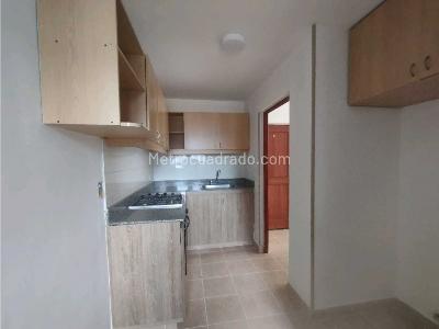 Apartamento de 3 alcobas en arriendo en El Poblado, Medellín, 93 m² · foto 6 de 19