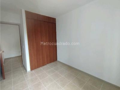 Apartamento de 3 alcobas en arriendo en El Poblado, Medellín, 93 m² · foto 9 de 19