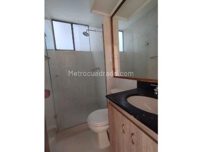 Apartamento de 3 alcobas en arriendo en El Poblado, Medellín, 93 m² · foto 14 de 19