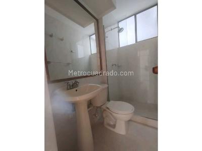 Apartamento de 3 alcobas en arriendo en El Poblado, Medellín, 93 m² · foto 15 de 19