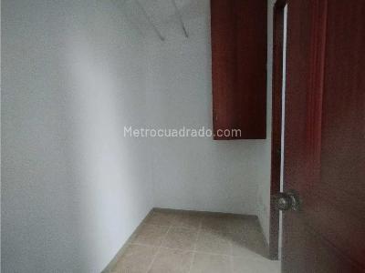 Apartamento de 3 alcobas en arriendo en El Poblado, Medellín, 93 m² · foto 18 de 19