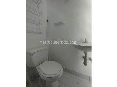 Apartamento de 3 alcobas en arriendo en El Poblado, Medellín, 93 m² · foto 19 de 19