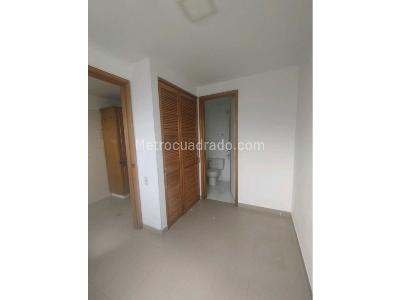 Apartamento de 3 alcobas en arriendo en Los Balsos, Medellín, 211 m² · foto 11 de 20