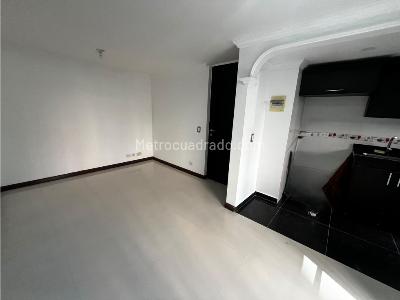 Apartamento de 3 alcobas en arriendo en La Mina, Envigado, 55 m² · foto 2 de 8