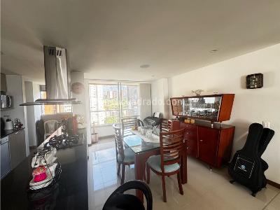 Apartamento en venta en Loma Del Chocho, Envigado · foto 4 de 19