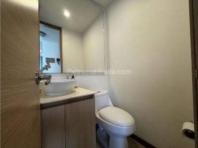 Apartamento en venta en Loma Del Chocho, Envigado · foto 7 de 19
