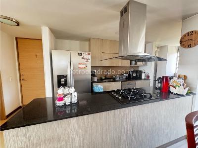 Apartamento en venta en Loma Del Chocho, Envigado · foto 8 de 19
