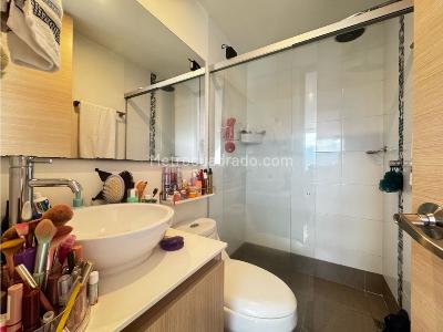 Apartamento en venta en Loma Del Chocho, Envigado · foto 16 de 19