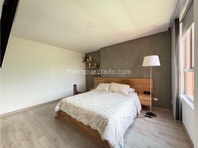 Apartamento en venta en El Salado, Envigado · foto 7 de 14
