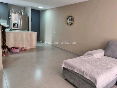 Apartamento de 1 alcoba en arriendo en Transversal Intermedia, Envigado, 90 m² · foto 12 de 14