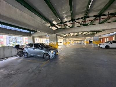 Apartamento de 3 alcobas en venta en Via Antigua Rionegro Marinilla, Rionegro, 58 m² · foto 2 de 9