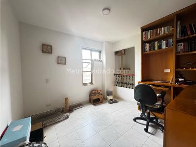 Apartamento en venta en El Portal, Envigado · foto 19 de 20
