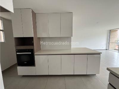 Apartamento de 3 alcobas en venta en Otra Parte, Envigado, 114 m² · foto 3 de 20