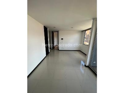 Apartamento en arriendo en El Portal, Envigado · foto 12 de 17