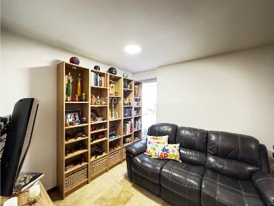 Apartamento de 3 alcobas en venta en Los Balsos, Medellín, 137 m² · foto 10 de 19
