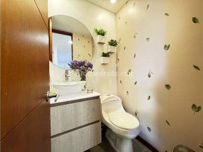 Apartamento de 3 alcobas en venta en Los Balsos, Medellín, 137 m² · foto 11 de 19