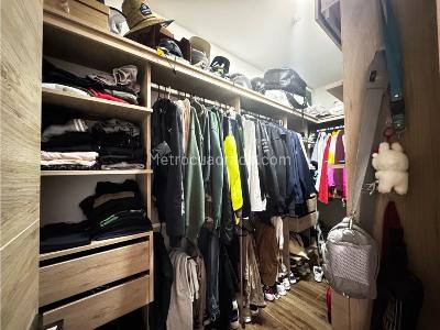 Apartaestudio en venta en El Escobero, Envigado, 78 m² · foto 7 de 8