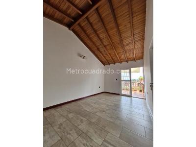 Casa de 3 alcobas en venta en El Porvenir, Rionegro, 240 m² · foto 20 de 20