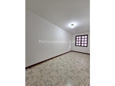 Casa de 3 alcobas en venta en El Porvenir, Rionegro, 240 m² · foto 15 de 20