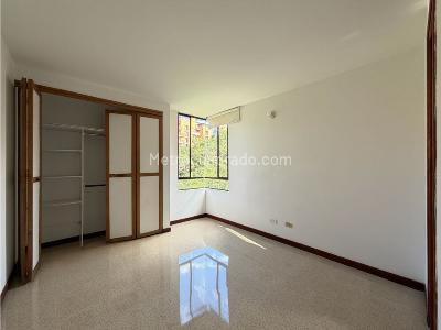 Apartamento de 2 alcobas en venta en Otra Parte, Envigado, 67 m² · foto 6 de 9