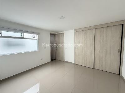Apartamento de 3 alcobas en venta en Obrero, Envigado, 105 m² · foto 13 de 14
