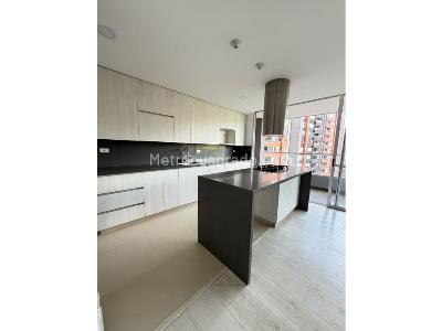 Apartamento en venta en Suramerica, Itagüí · foto 3 de 17