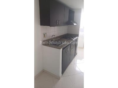Apartamento de 3 alcobas en arriendo en Centro, Sabaneta, 59 m² · foto 2 de 13