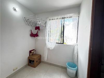 Apartamento en venta en El Tesoro, Medellín · foto 9 de 19