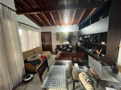 Apartamento en venta en Centro, Envigado · foto 2 de 15