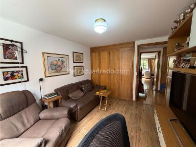 Apartamento de 3 alcobas en venta en El Poblado, Medellín, 134 m² · foto 7 de 13