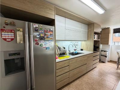 Apartamento de 3 alcobas en venta en El Poblado, Medellín, 134 m² · foto 10 de 13