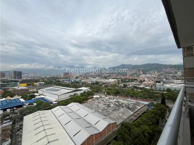Apartamento de 3 alcobas en arriendo en Las Vegas, Envigado, 85 m² · foto 4 de 16