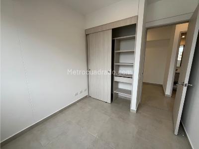 Apartamento de 3 alcobas en arriendo en Las Vegas, Envigado, 85 m² · foto 10 de 16