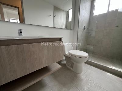 Apartamento de 3 alcobas en arriendo en Las Vegas, Envigado, 85 m² · foto 14 de 16